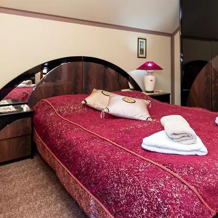 Vikendica Zivotic Feriehus *